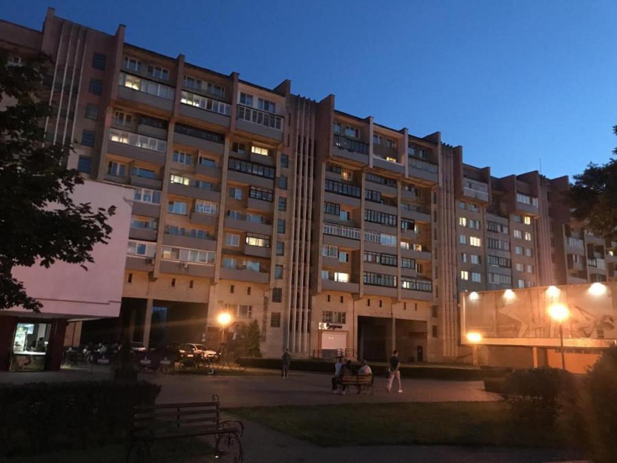 Paulmarie Apartments On Gor'Kogo 41 Bobruisk Exterior photo