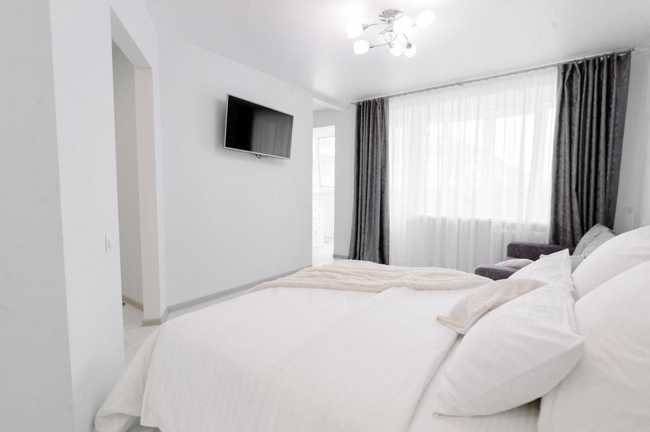 Paulmarie Apartments On Gor'Kogo 41 Bobruisk Exterior photo